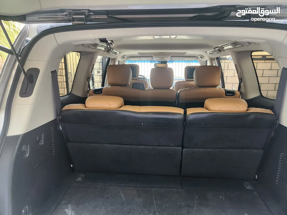 انفنتي qx56 2013  وارد أمريكا بحدث بسيط جدا