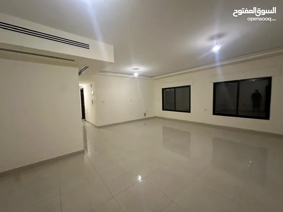 شقه غير مفروشه للبيع في عبدون ( Property ID : 39580 )