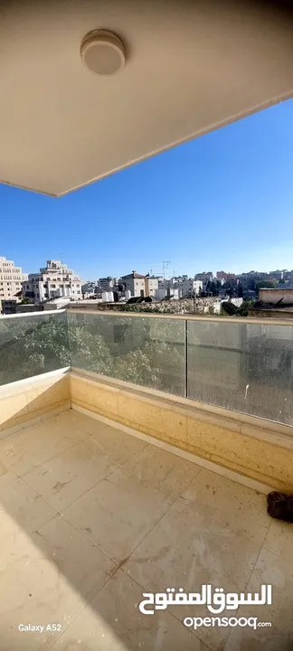 شقة للبيع في سطح مرحبا