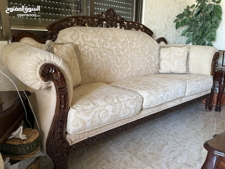 طقم كنب مكون من 5 قطع