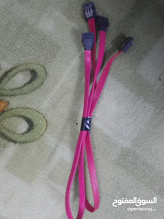 قطع واسلاك كمبوتر