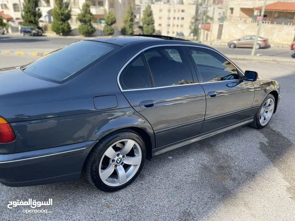 بي ام  e39 دب 520i موديل 1999 اصلي فحص كامل ثاني مالك في الاردن  قابل للفحص في داخل الشركة