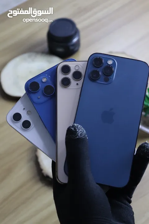 iPhone 11 Pro B:75% iPhone 12 B:92% iPhone 12 Pro B:77% iPhone 13 B:76%