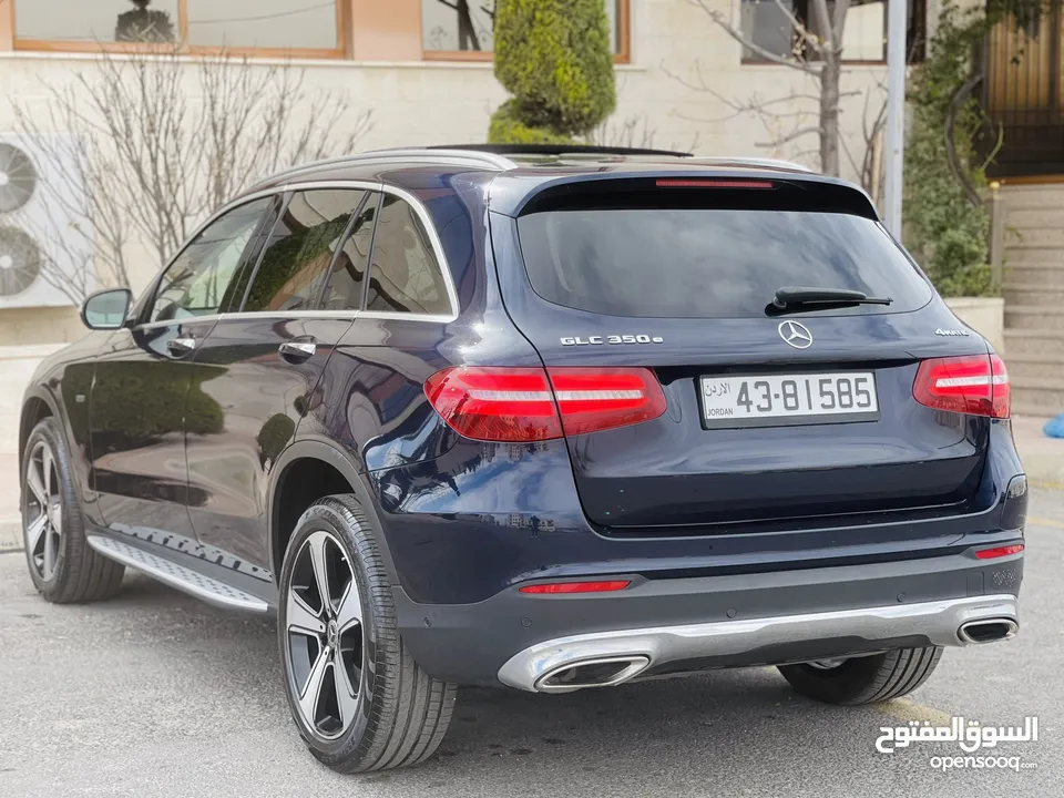 مرسيدس glc350e اعلى صنف 5كاميرات غرفه بيج جمرك جديد هايبرد وكهرباء بسعر مغررررري glc 300e