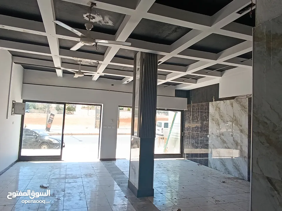 محلات تجاريه للايجار في شفابدران على دوار الحجاج