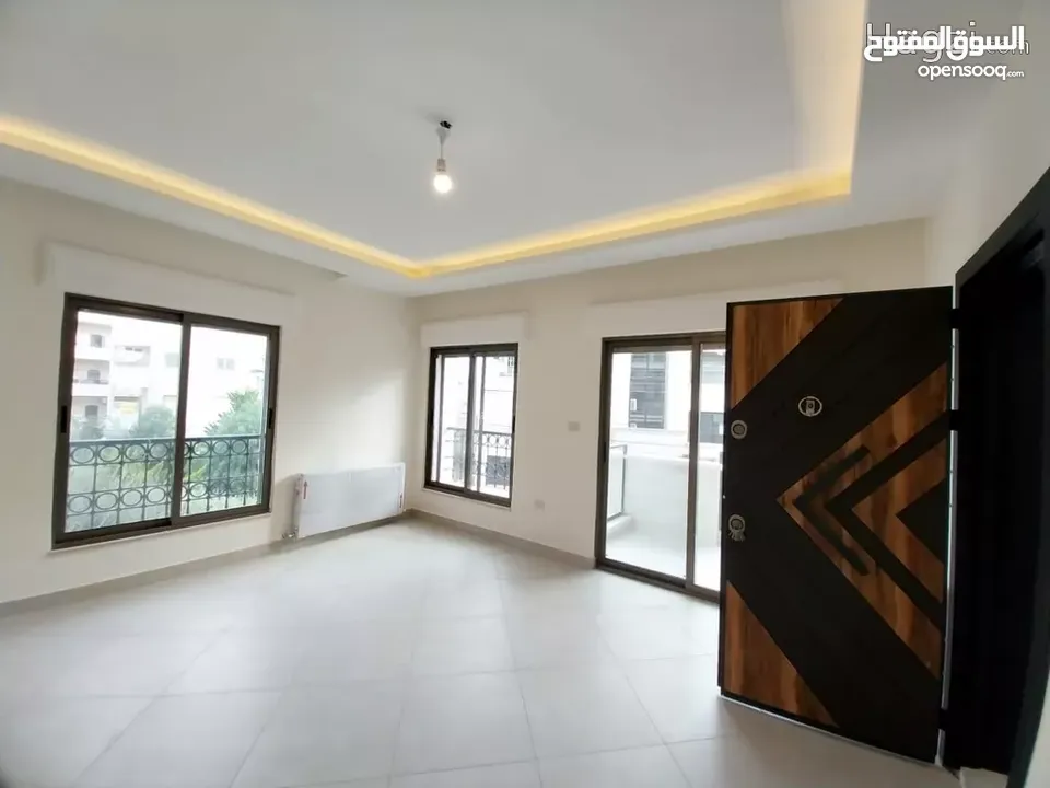 شقة طابق اول للبيع في ضاحية الامير راشد بسعر مميز ( Property ID : 30341 )