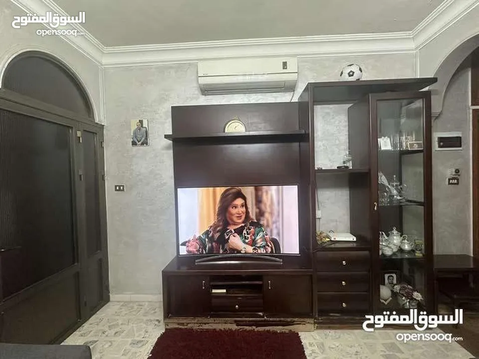 وفيه تفصيل خشششششششب بلورووووووط متاح متوفر في منطقة المدينة الرياضية عرجان للاستفسار رنلييييييييييي