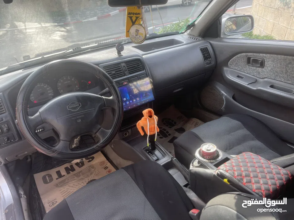 نيسان الميرا موديل 2000