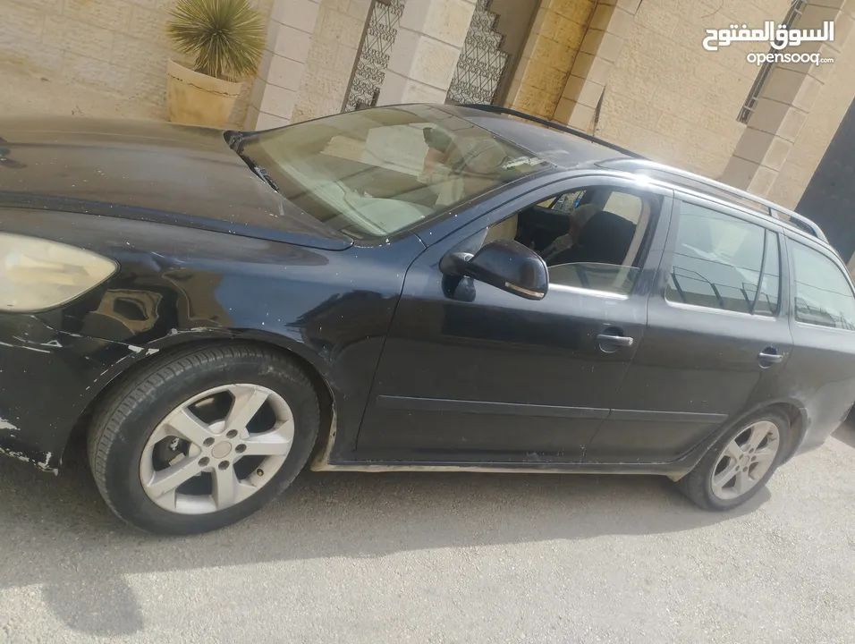 سكودا اكتافيا 2012 ماتور 1600للبيع كاش