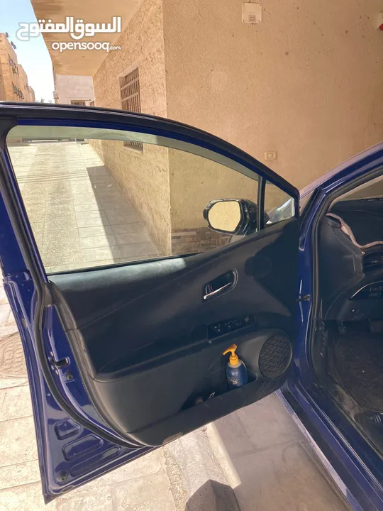تويوتا بريوس سماوي