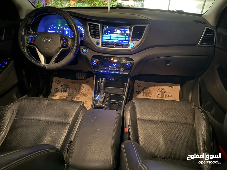 فقط 75 الف جيب هيونداي توسان 2015 فل ملغم ترخيص وتامين شامل سنة 99% دهان شركة جيب مميز جدا لعبة