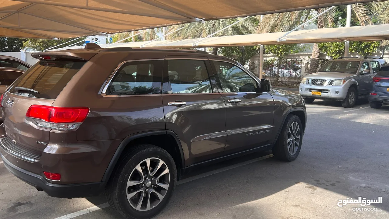 Jeep Grand Cherokee 2018 78000 KM expected 9500 in cash (neg). No off-roading