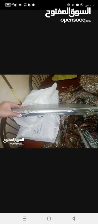 ثلاثة اجهزة DVD مستعمله بحاله ممتازه للبيع +جهاز مترجم