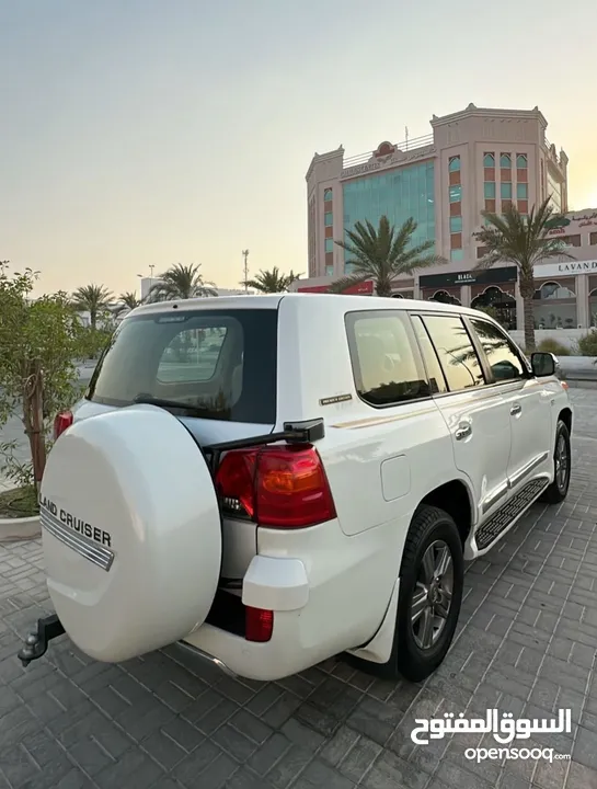 Toyota L/Cruiser VXR 5.7 - 2014