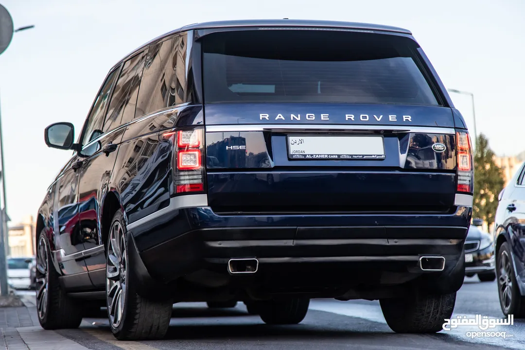 Range Rover Vogue 2015 Hse   السيارة وارد الشركة و قطعت مسافة 113,000 كيلو متر فقط