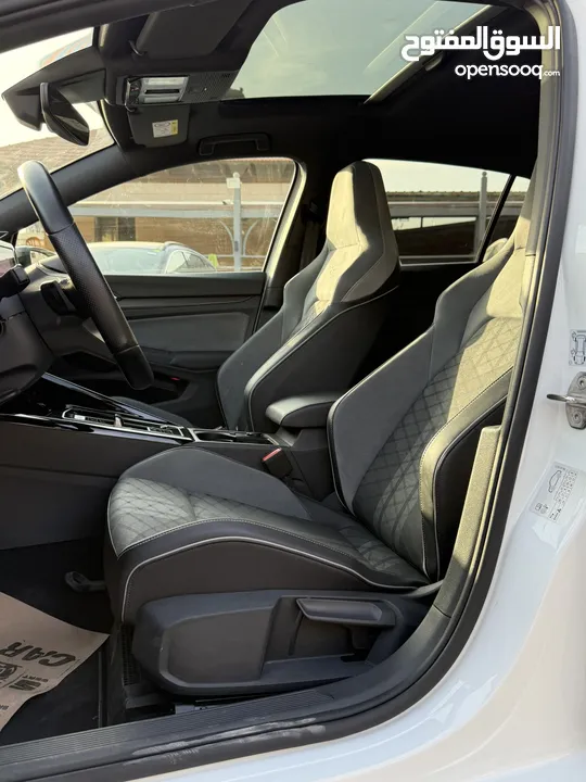 جولف RLine ترخيص 2022 محرك 1500 بنزين 150 حصان