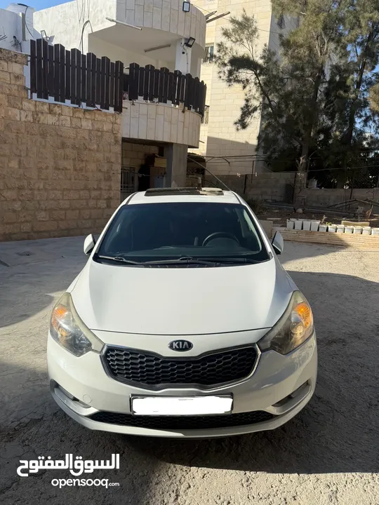 كيا سيراتو k3 فل مع فتحة سقف نخب ماتور 1600