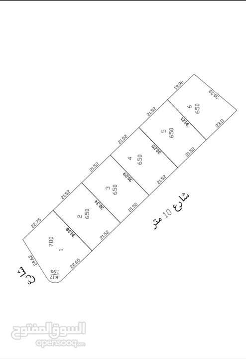 أرض مستوية مساحتها 4037 دونم على شارعين.