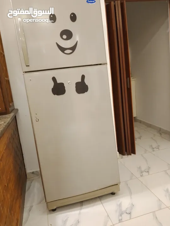 ثلاجة بحالة ممتازة