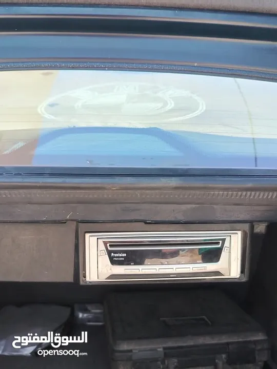 Bmw e39 520 2000 الدب للبيع