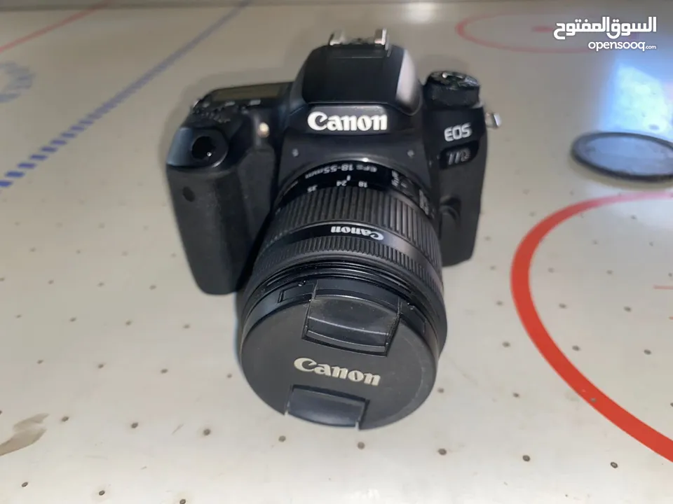 للبيع: كاميرا Canon 77D بحالة ممتازة  For Sale: Canon 77D Camera in Excellent Condition