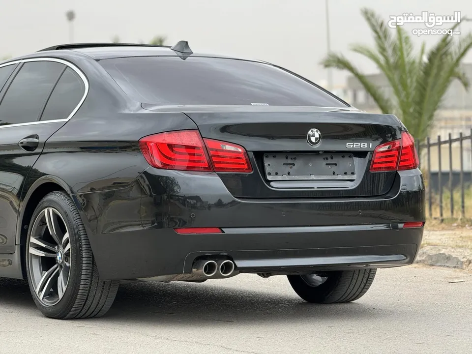 BMW AG/DingoLfing 528i