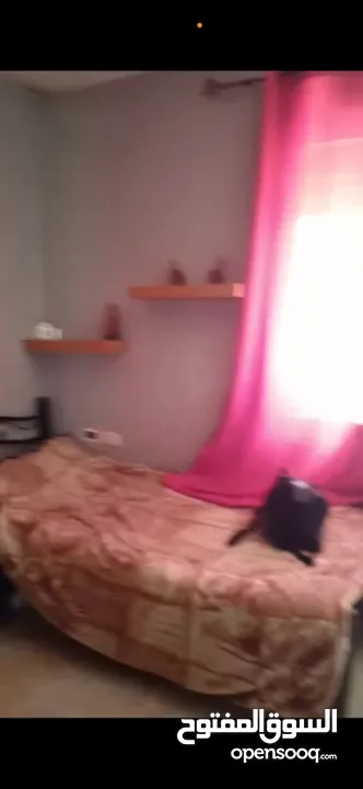 غرفة مشتركة