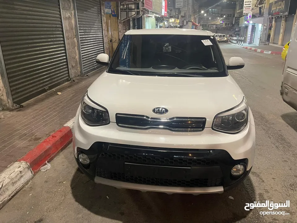 كيا سول 2018 بنزين السيارة متور وقير جيد جدان متور 1600 بدون تيربو والسيارة بحالة الشركة