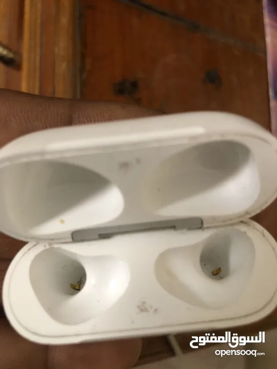 Apple AirPod 2 charging case for sale