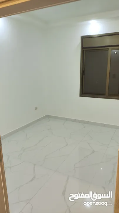 شقة  للإيجار جديدة لم تُسكن – تشطيبات سوبر ديلوكس - اربد مجمع عمان الجديد