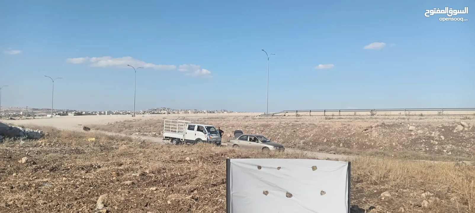 ارض مميزه للبيع مقابل شارع الميه الحزام الدائري اربد