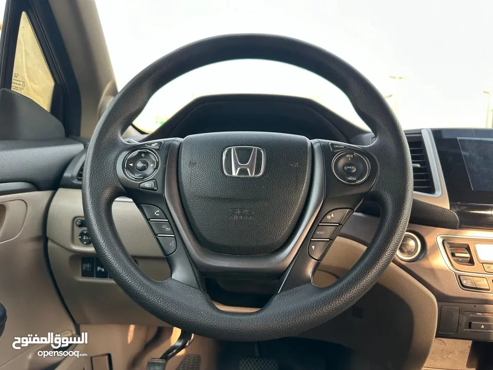 Honda Pilot , Gcc , model 2016 , mid option, 4wd , 2 keys