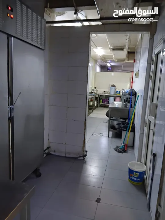 Operational Restaurant in Prime location Adliya with business income