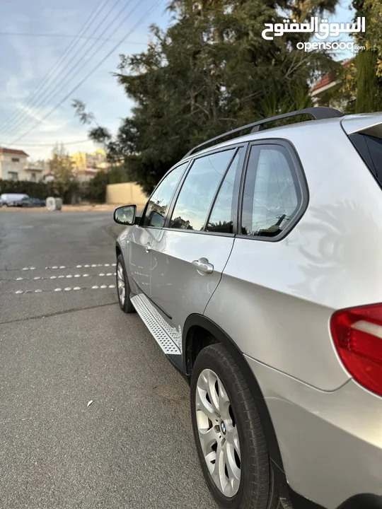 سيارة BMW X5 2007 في حالة ممتازة