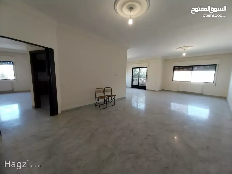 شقة غير مفروشة للإيجار 200م2 ( Property 17792 ) سنوي فقط