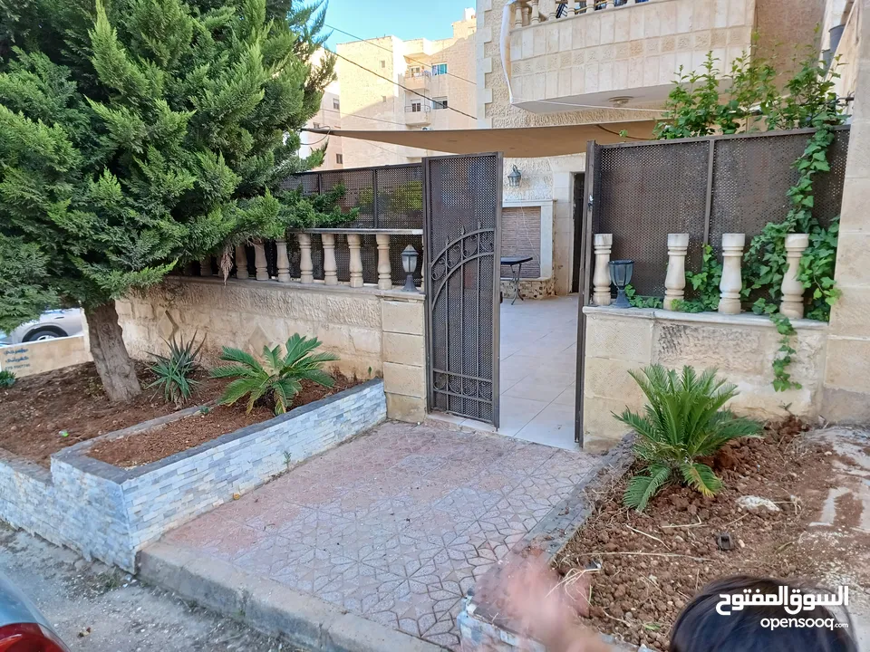 شقة ارضية للبيع مفروش او فارغ