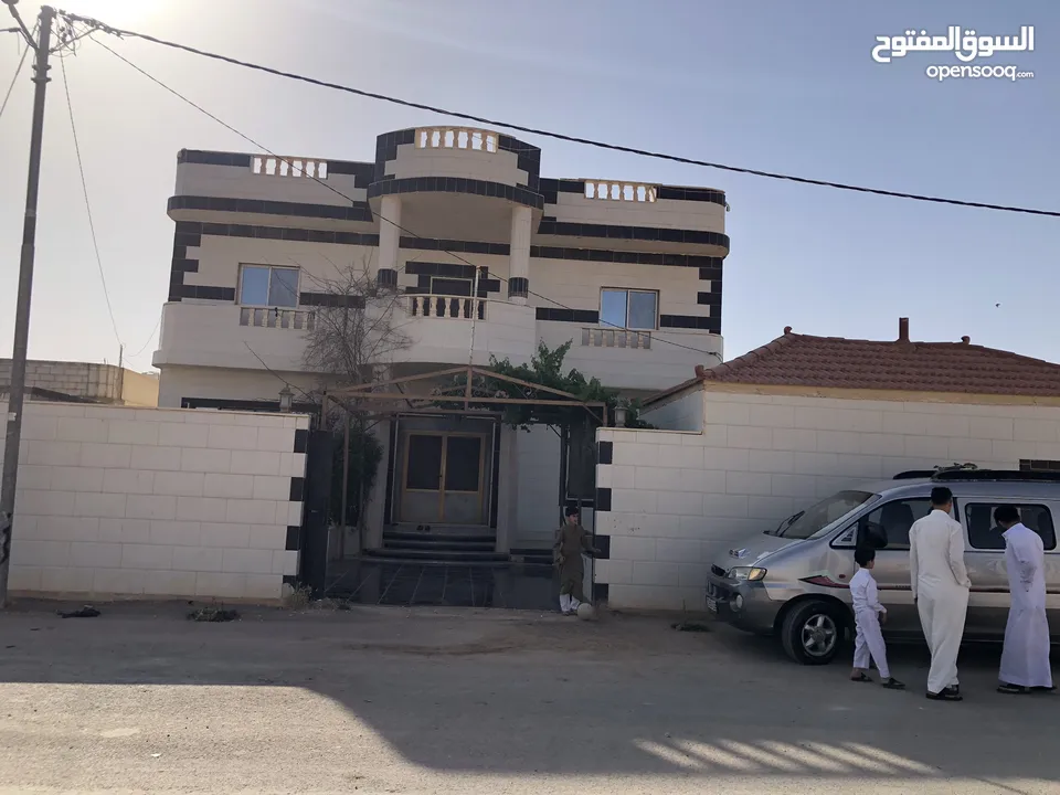 بيت للبيع الزعتري