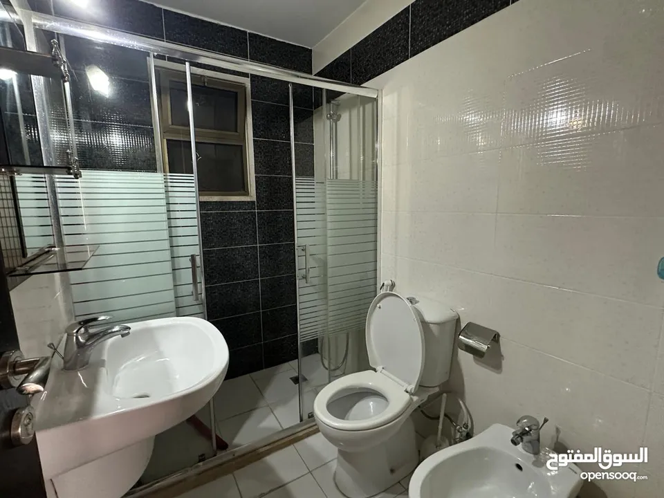 شقه مفروشه للايجار في الصويفيه ( Property 43020 )-175063741