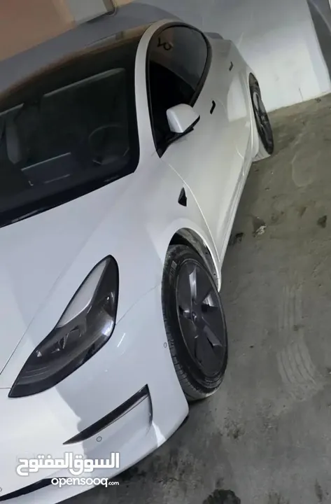 Tesla 3 autoscore(B)