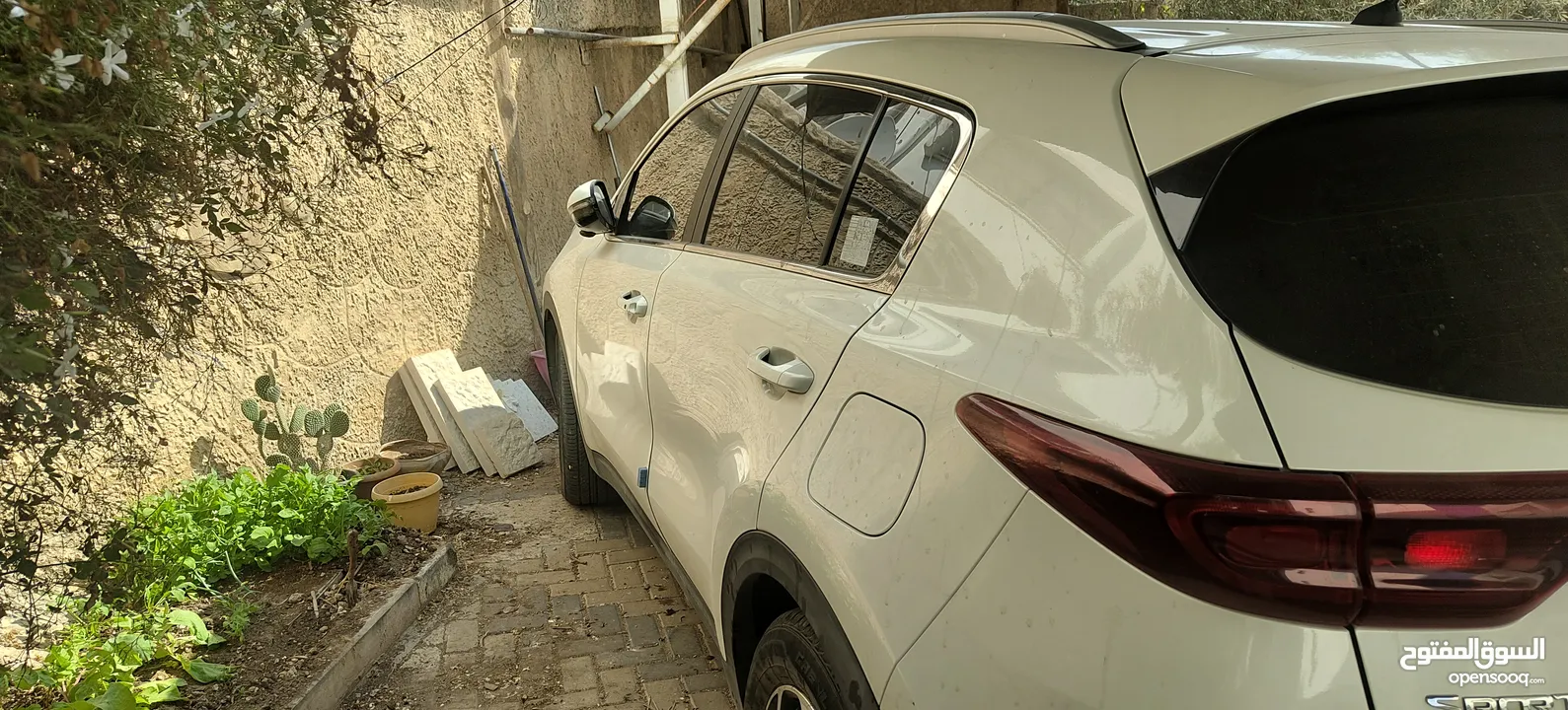 كيا سيوتارج للبيع