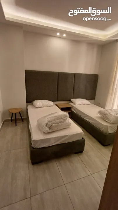 شقة مفروشة في - عبدون - غرفتين نوم فاخرة جدا و فرش مودرن (6643)