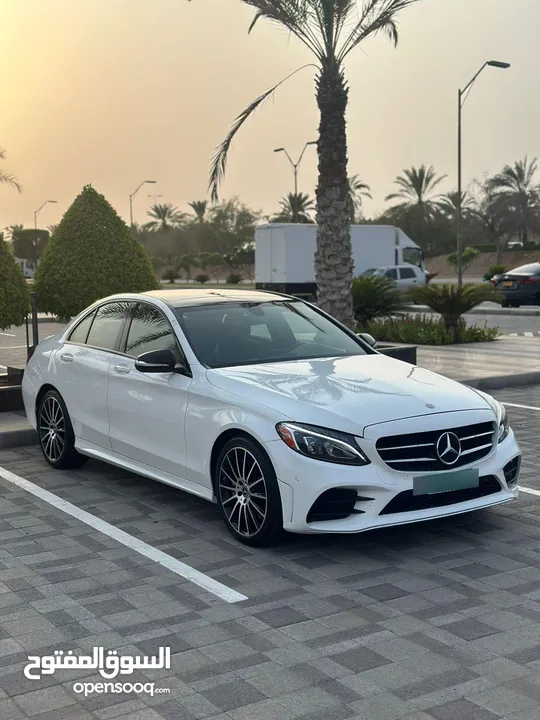 مرسدس c300 AMG بحالة ممتاز مسرفس وكالة الزواوي قبل رمضان صيانه دورية موتر نظيف جداً