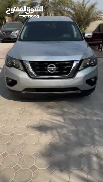 Nissan Pathfinder 2017 SV 4WD Silver clean title  نيسان باثفايندر 2017 فضي وارد امريكي بدون حوادث