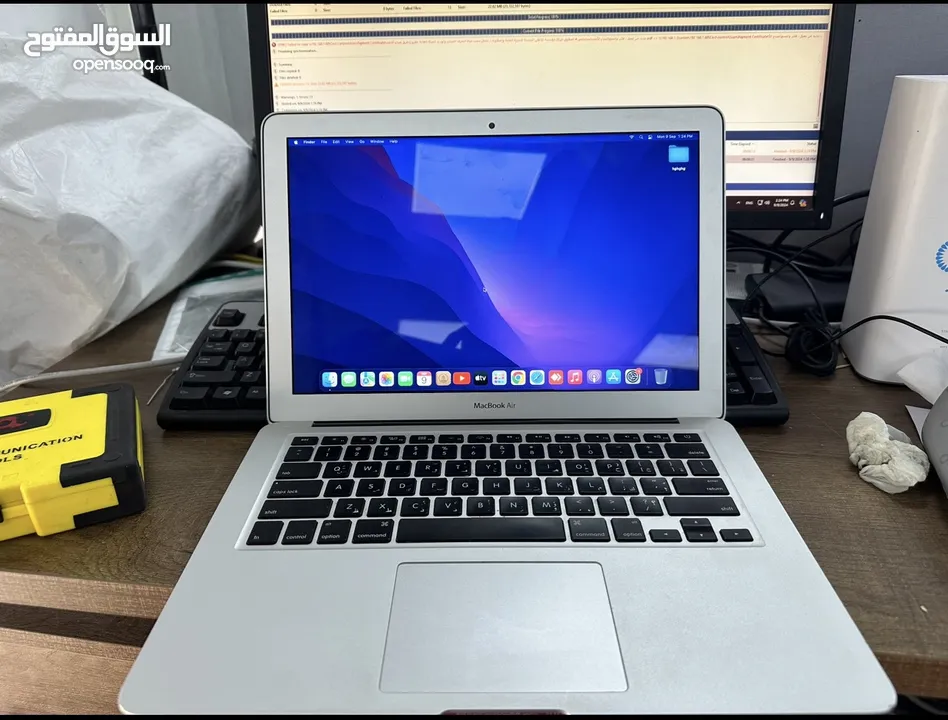 Apple Airbook i7 256GB mint condition