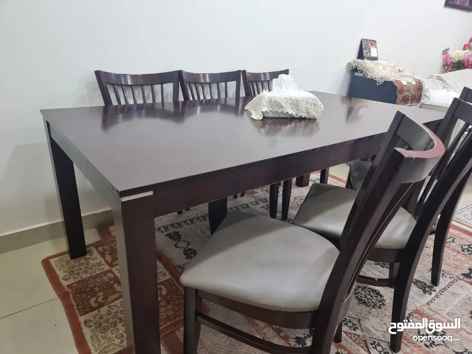 اساس منزلى كالجديد استهلاك بسيط. والبيع للسفر النهائى .السعر نهائي