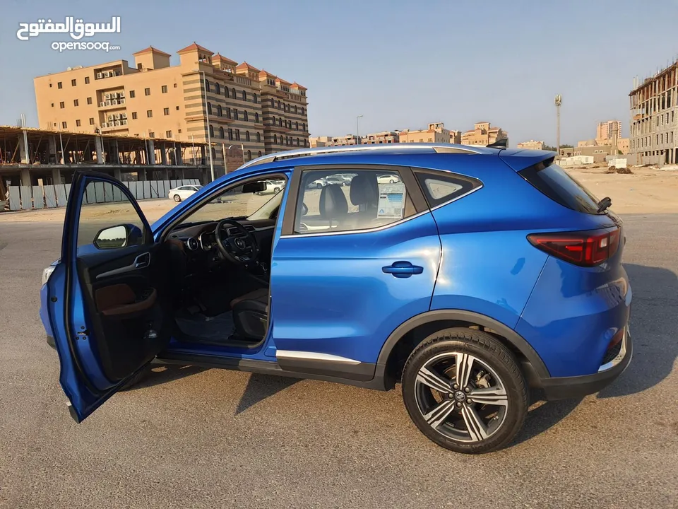 للبيع - MG ZS موديل 2020 - فل أوبشن لسنة الصنع