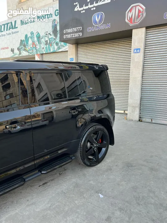ديفندر P400 X Dynamic