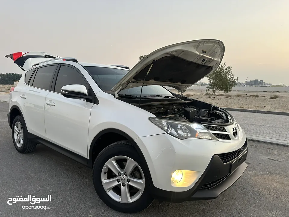 Toyota RAV4 4wd gcc راف 4 خليجي مالك اول