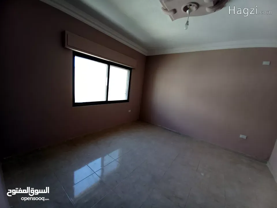 شقة غير مفروشة للإيجار 300م2 ( Property 16579 ) سنوي فقط