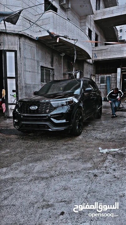 Ford explorer st